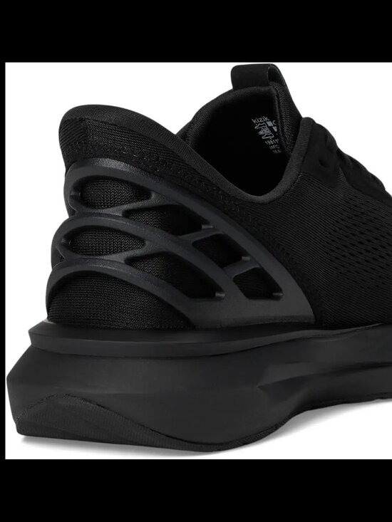 KIZIK $140 Men\'s Athens 2 Hands-Free Blackout Sz 7 NIB!